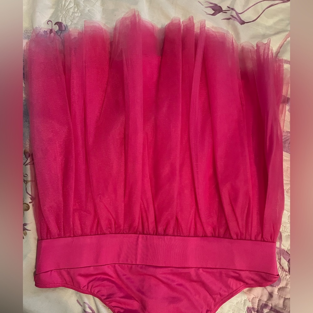 Fashion nova bodysuit